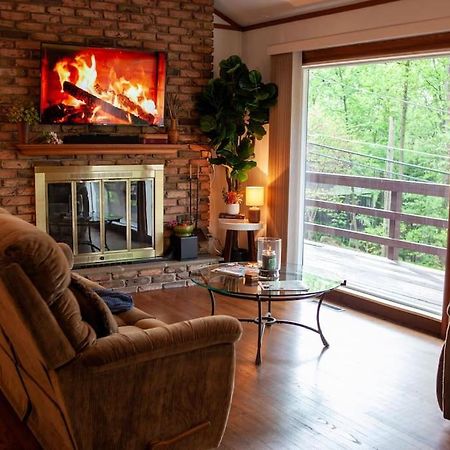 Modern Cabin With Hot Tub Grill Lake Beach Wineries Hiking Fishing And Hershey Park Family And Pet Friendly Superhosts On Ab&B Mount Gretna Eksteriør bilde