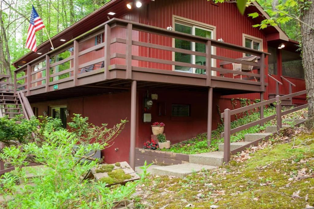 Modern Cabin With Hot Tub Grill Lake Beach Wineries Hiking Fishing And Hershey Park Family And Pet Friendly Superhosts On Ab&B Mount Gretna Eksteriør bilde